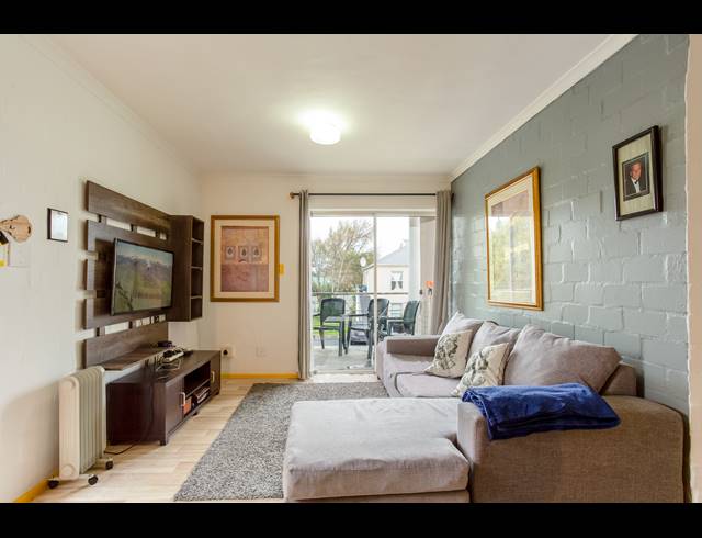 2 BEDROOM APARTMENT RENTED IN DIEP RIVER